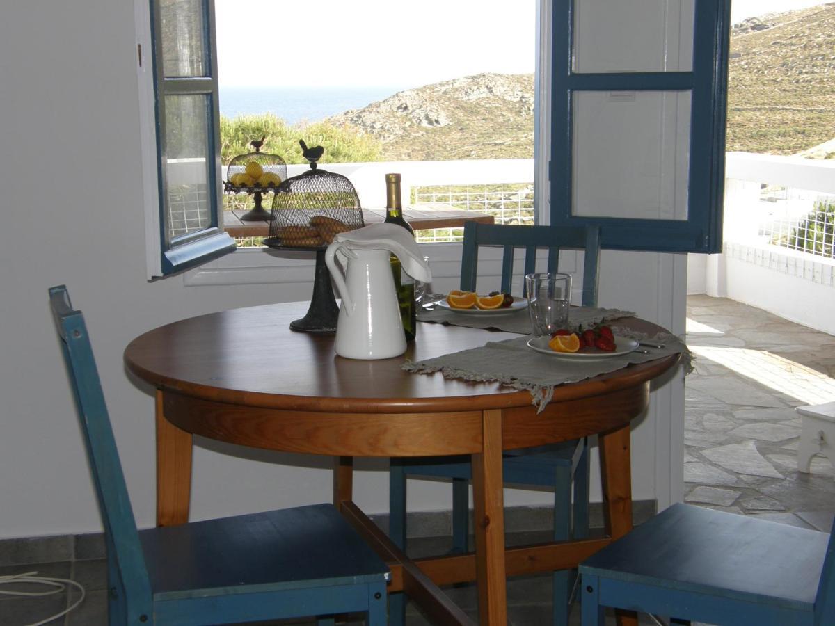 Chez Semiramis The Sun Touch House For 8 Persons 5'Min From The Beach Ramos Bagian luar foto