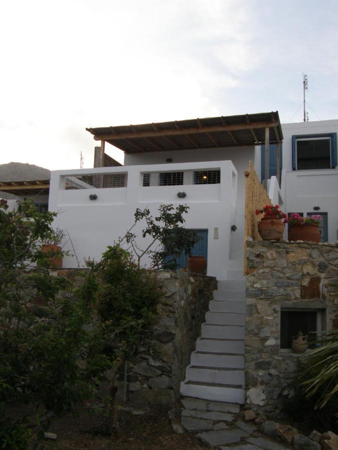 Chez Semiramis The Sun Touch House For 8 Persons 5'Min From The Beach Ramos Bagian luar foto