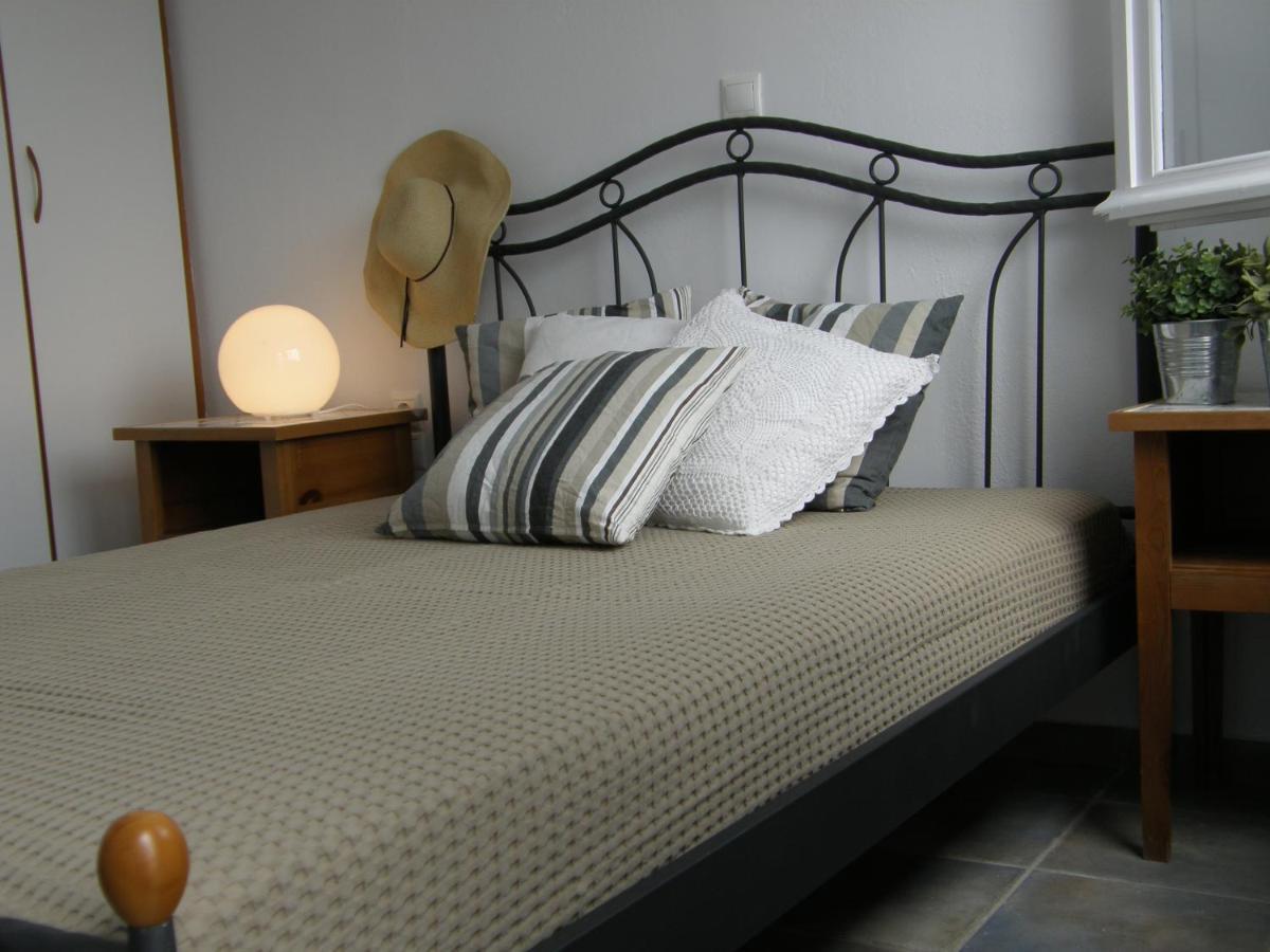 Chez Semiramis The Sun Touch House For 8 Persons 5'Min From The Beach Ramos Bagian luar foto