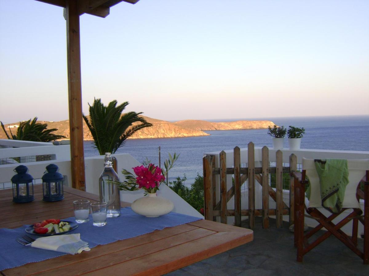 Chez Semiramis The Sun Touch House For 8 Persons 5'Min From The Beach Ramos Bagian luar foto