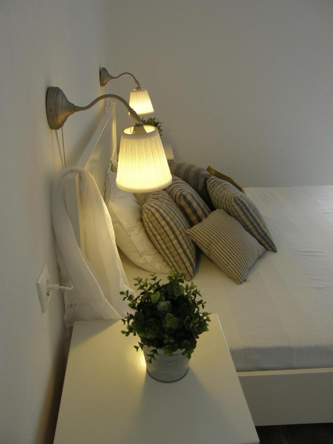 Chez Semiramis The Sun Touch House For 8 Persons 5'Min From The Beach Ramos Bagian luar foto